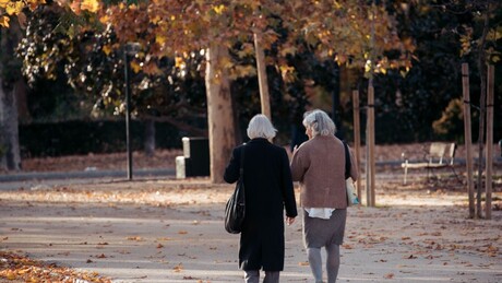 Нови услови ступају на снагу: Када ће жене моћи да остваре пензију