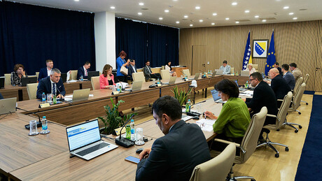 Хоће да направе празну љуштуру од Српске: Како Бошњаци инсистирају на неуставном закону о имовини