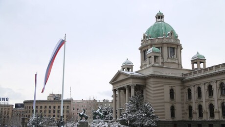 Вучић о нападу испред Скупштине: Држава ће успети да савлада насилнике
