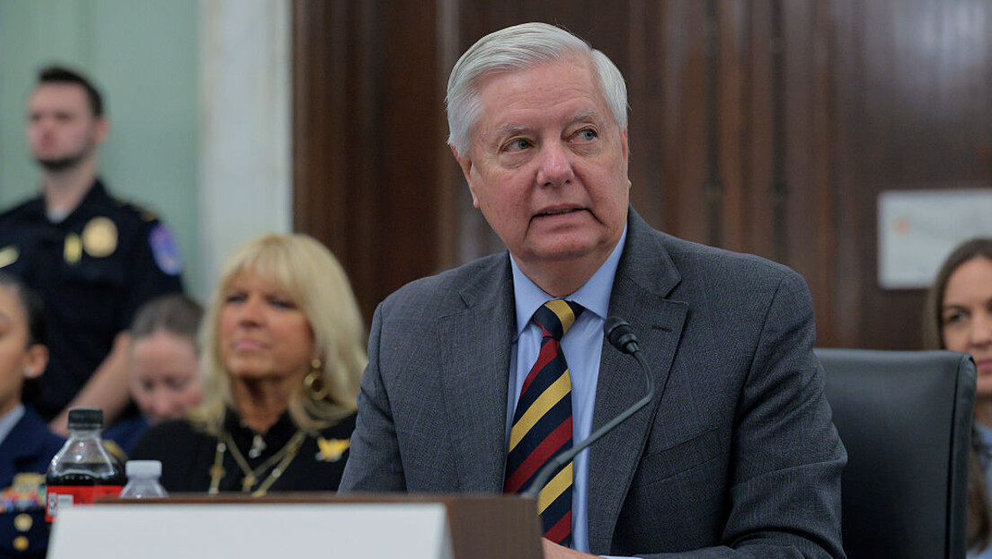 Неће да може: Чак је и Линдзи Грејем против распоређивања нуклеарног оружја у Украјини