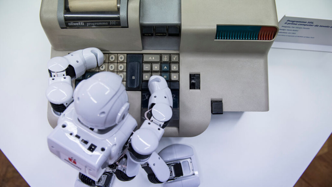 Илон Маск тврди да ће вештачка интелигенција окончати америчку дужничку кризу у року од три године