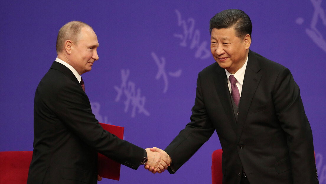 Путин потписао указ о безвизном режиму за држављане Кине