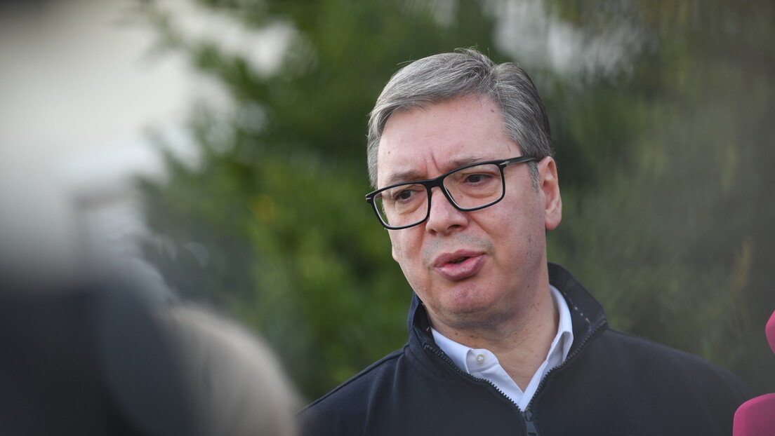 Александар Вучић