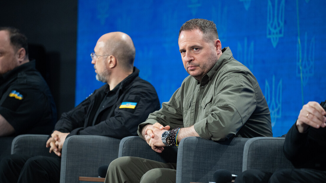 Јермаку забрањено да напусти Украјину