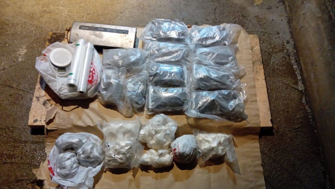 Хапшење у Београду: Заплењена дрога у вредности 350.000 евра