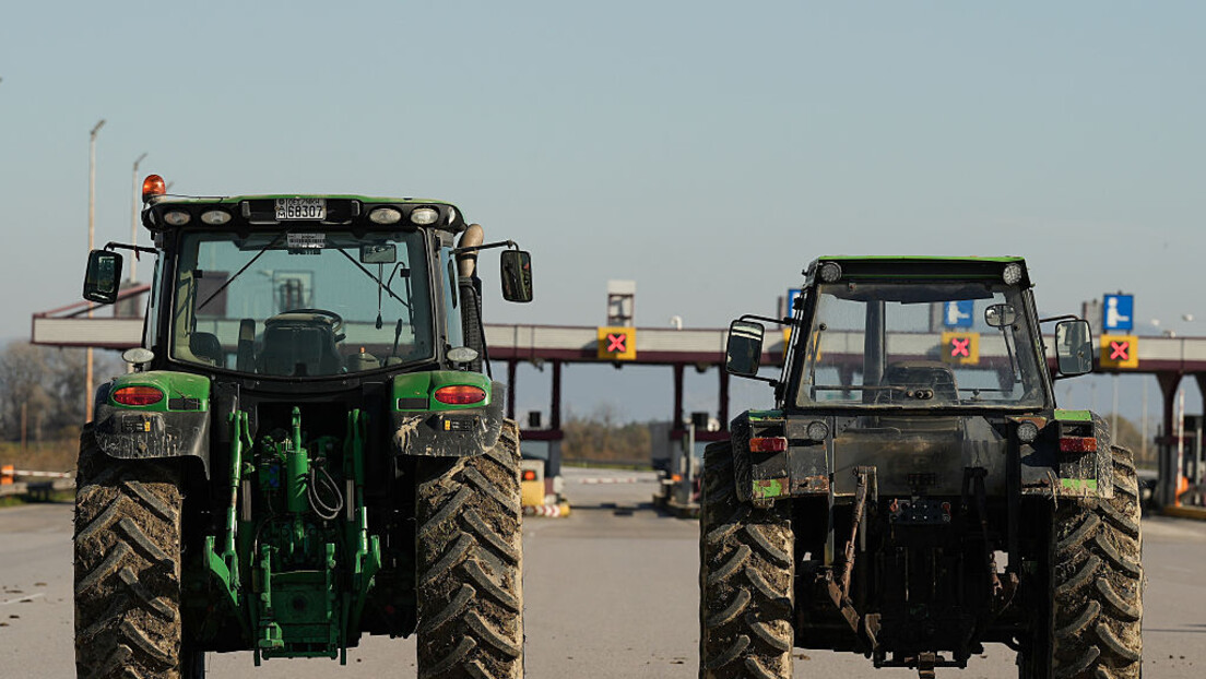 Протести у Грчкој: Пољопривредници поново блокирали прелаз Евзони