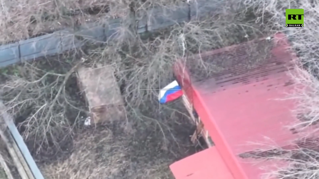 Вијоре се руске тробојке на кључним упориштима: Волчанск је слободан! (ВИДЕО)