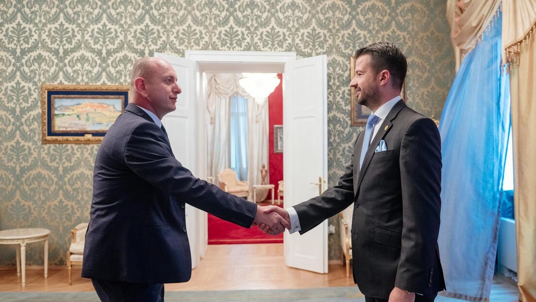 Knežević u polemici sa Milatovićem: Slučajni predsedniče...