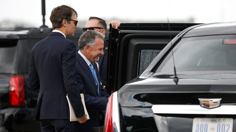 Медији: Виткоф и Кушнер стижу данас у Москву