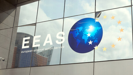 Рација у срцу ЕУ: Полиција упала у дипломатску службу, има ухапшених