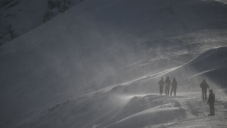 Мећава заробила припаднике војске БиХ: Спасавала их горска служба санкама