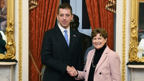 Ђурић са сенаторком Шахин разговарао о дешавањима на КиМ и НИС-у