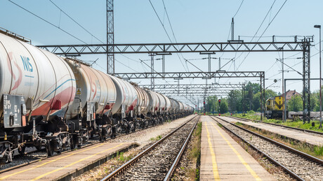 ПКС о утицају америчких санкција НИС-у на пословање домаће привреде