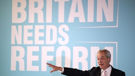 Би-Би-Си оптужио вођу британске опозиције за "однос са Хитлером"