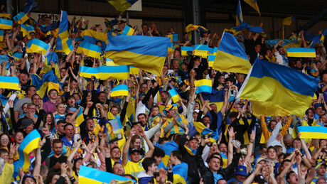 УЕФА казнила Украјину због антируског транспарента