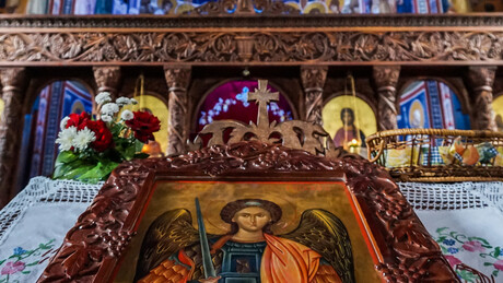 Beda lažne države: Ikone u smeću, iskopane oči svecima – sve po standardima EU i Brisela