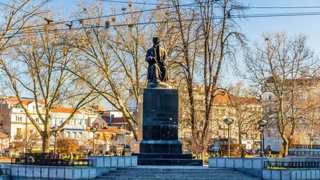 Sunčani decembar: Maglovit dan bez padavina pred nama, temperatura do 16 stepeni