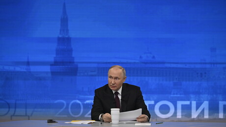 Путин већ примио 700.000 упита грађана за "Директну линију": Која питања су најчешћа