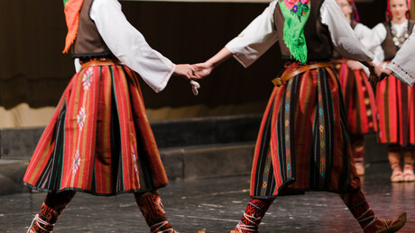 Изложба поводом 70 година од првог наступа ансамбла "Коло" у Кини: Пријатељство две земље цвета