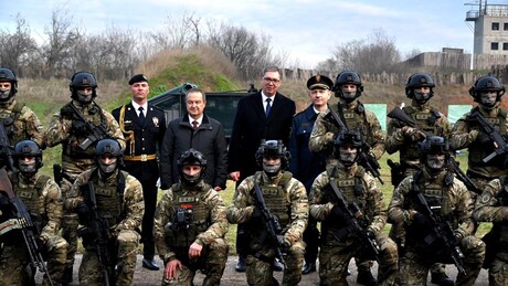 Obeležen dan SAJ-a, Vučić: Nadam se da ćemo izbeći ratni kovitlac koji se nadvija nad Evropom