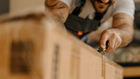 Nekad smo pravili avione, a sada ne možemo ni šibice: Šta sve više ne proizvodimo u Srbiji