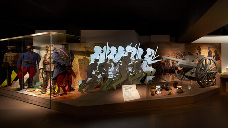 Prave vrednosti Zapada i u muzejima Velike Britanije: Nekada medalje i odlikovanja, sada LGBT i "vouk"