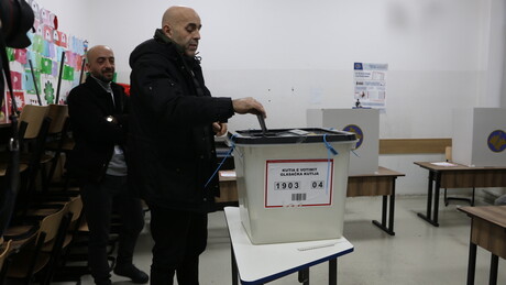 Kurti kupio pobedu na izborima: Ministar uoči glasanja zapretio da neće biti plata ako ne glasaju