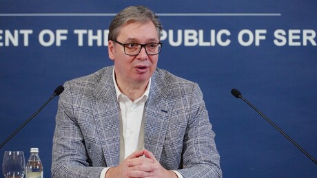 Вучић честитао Божић: Једино сложни можемо да чувамо и развијамо нашу отаџбину