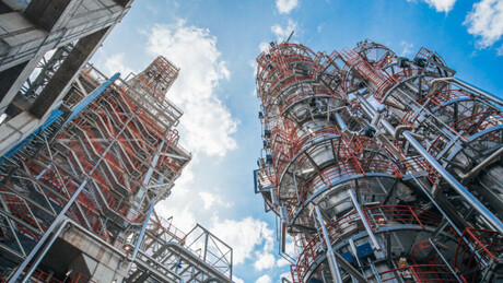 Аналитичари: Да ли би мађарски МОЛ могаo да затвори Рафинерију Панчево?