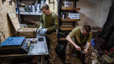 Откривена нова криминална шема Кијева: Оружане снаге набављале неисправне мине