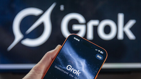 Масков Грок ограничио генерисање слика због порнографије и обнаживања жена