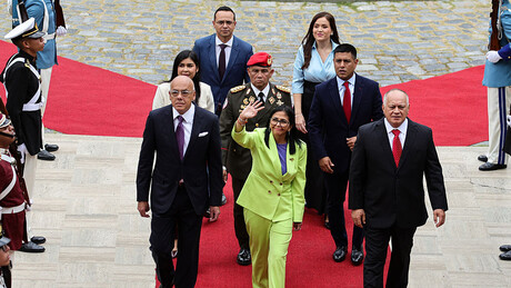 Деликатан плес Делси Родригез: Тајно сарађивала са САД пре отмице Мадура?