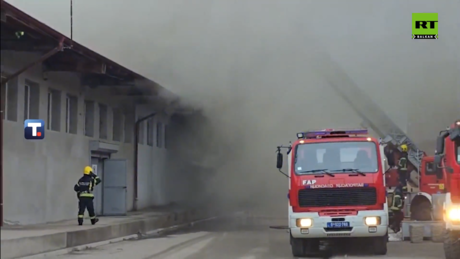 Požar u Novom Pazaru: Vatra stavljena pod kontrolu, nema povređenih (VIDEO)
