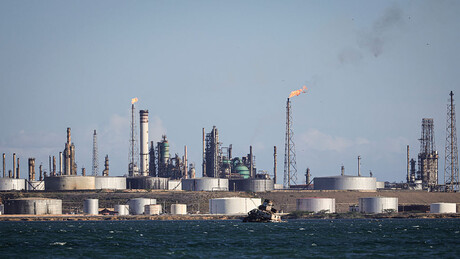 SAD ublažile sankcije venecuelanskoj naftnoj industriji: Povećavaju proizvodnju