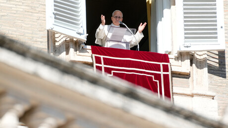 Папа позвао на искрен и ефикасан дијалог Америке и Кубе