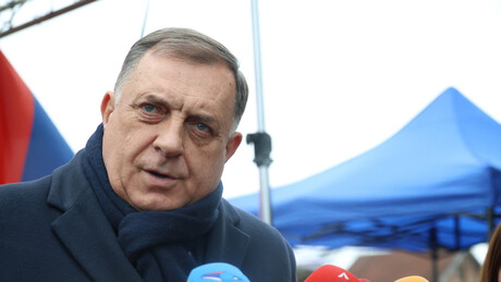 Dodik prvi put nakon ukidanja sankcija u SAD: Prisustvovao košarkaškoj utakmici