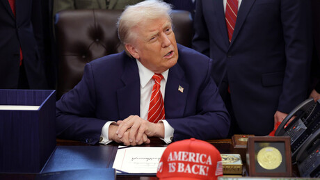 Преговори САД и Ирана на путу пропадања: Трамп размишља о "војној опцији"