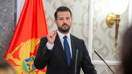 Милатовић тражи измену Устава Црне Горе: Али не због српског језика