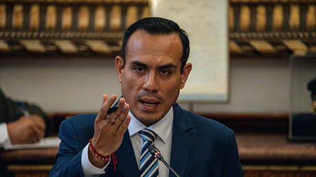 Снимци, скандали, па опозив: У Перуу опет брза замена председника