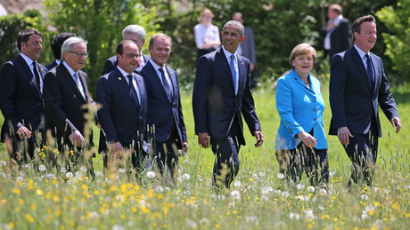 Дмитријев иронично о ванземаљцима: Можда је Обама један од њих?