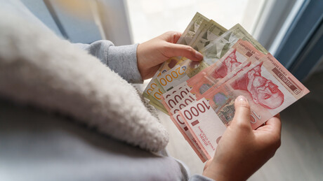 Ministar finansija: Prosečna plata prvi put u istoriji Srbije iznad 1.000 evra