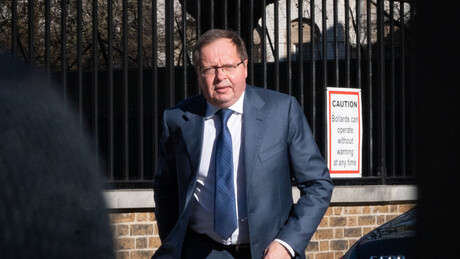 Руски амбасадор у Лондону: Британци да одустану од планова предаје нуклеарног оружја Украјини