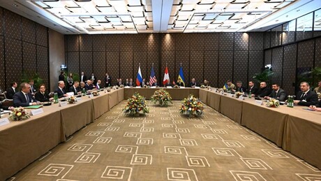 Peskov: Nema uslova za trilateralni sastanak u Abu Dabiju