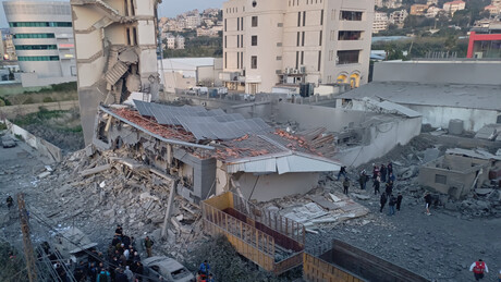 УЖИВО "Епски бес" САД: Погођено 2.000 циљева у Ирану, Револуционарна гарда контролише Ормуски мореуз