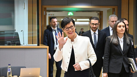 Комесарка пред Европским парламентом: Да ли је Марта заправо тајни агент Бланка