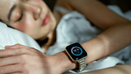 Апликације за праћење сна повећавају стрес код особа са несаницом, указује истраживање