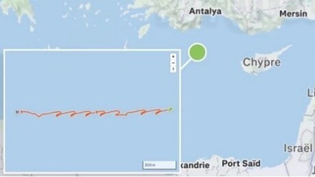 Паметан сат официра случајно открио локацију француског носача авиона