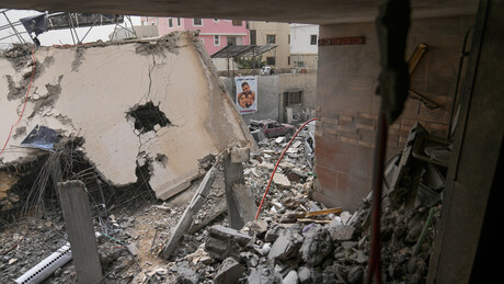 UŽIVO Bliski istok u plamenu: Potraga za američkim pilotima u Iranu - jedan spasen, drugi zarobljen?