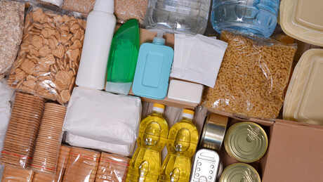 Саљдо: Kијевски режим шаље у Херсон хуманитарну помоћ са истеклим роком