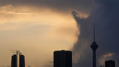 УЖИВО Трамп дао рок Ирану, Техеран објавио слике олупина авиона САД